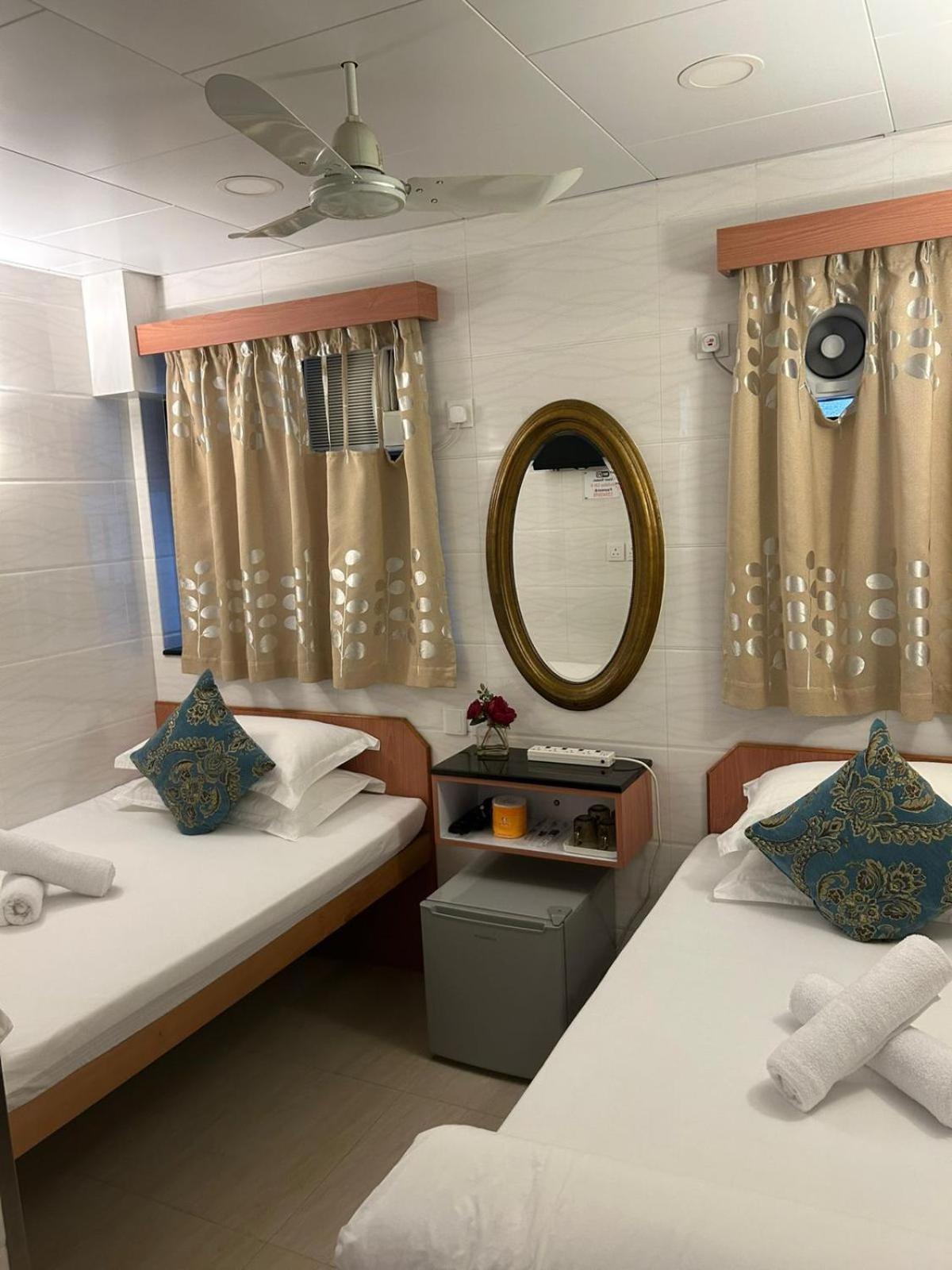Holiday Guest House Hong Kong Dış mekan fotoğraf